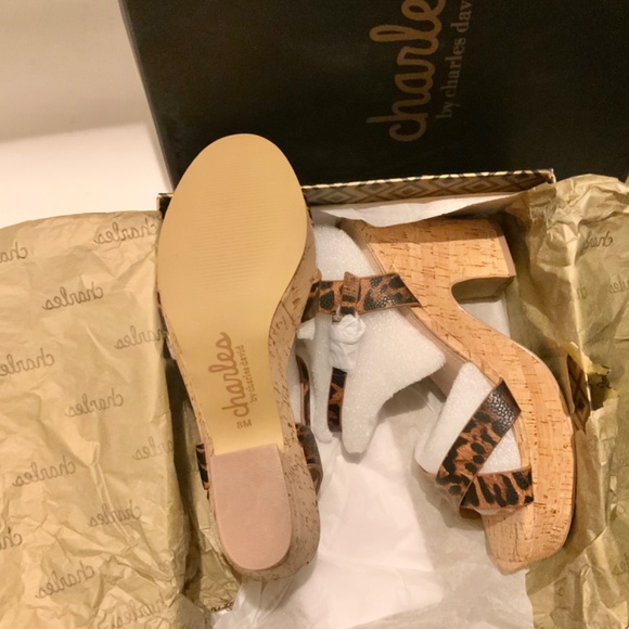 Charles David Departed Leopard Camel Ankle Strap Cork Platform Heels Sandals 8 - Picture 6 of 6